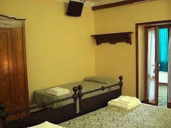 Il Vigneto Affittacamere Casa di campagna Manerba del Garda